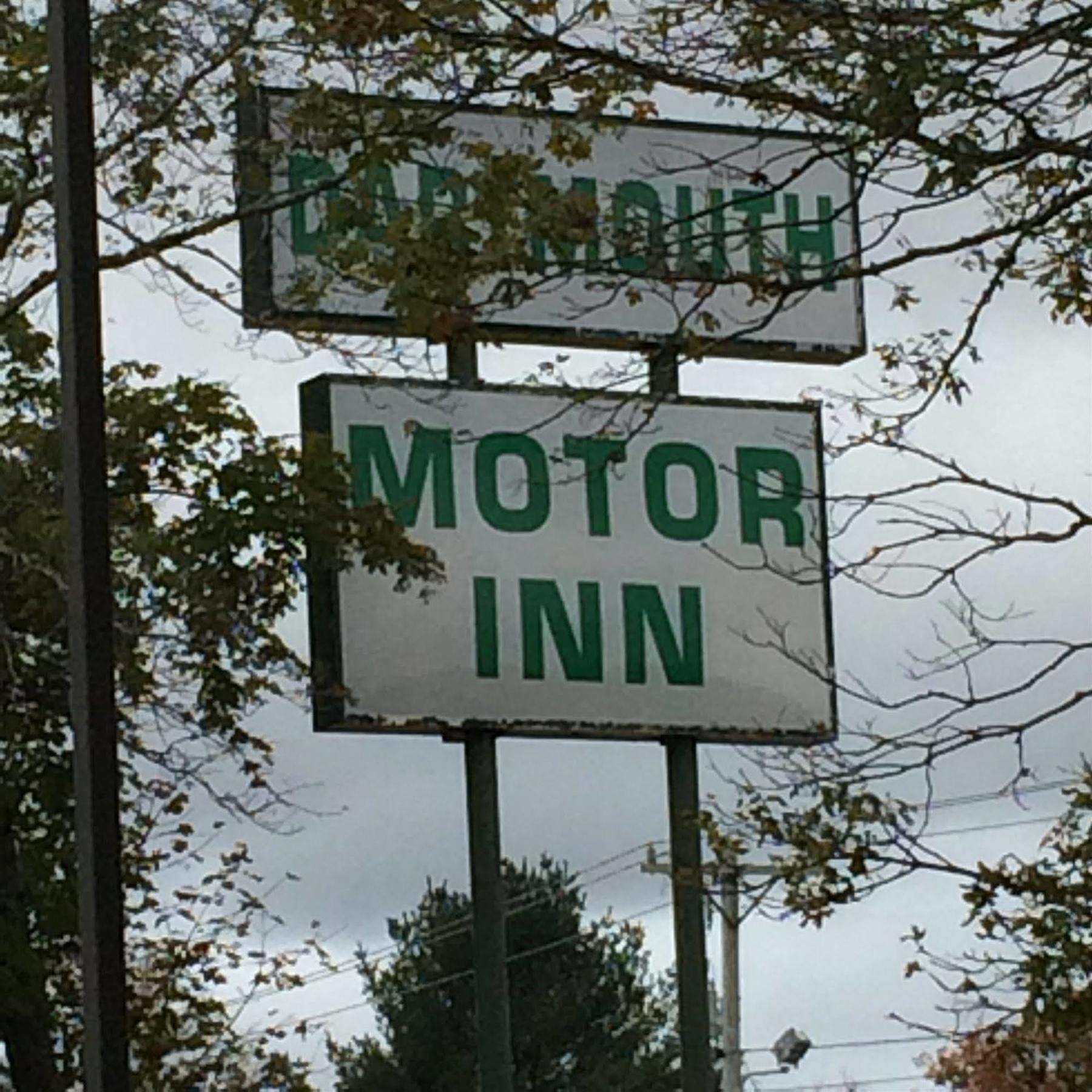 Dartmouth Motor Inn Bagian luar foto